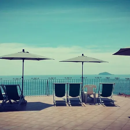 Hotel Miramaretellaro